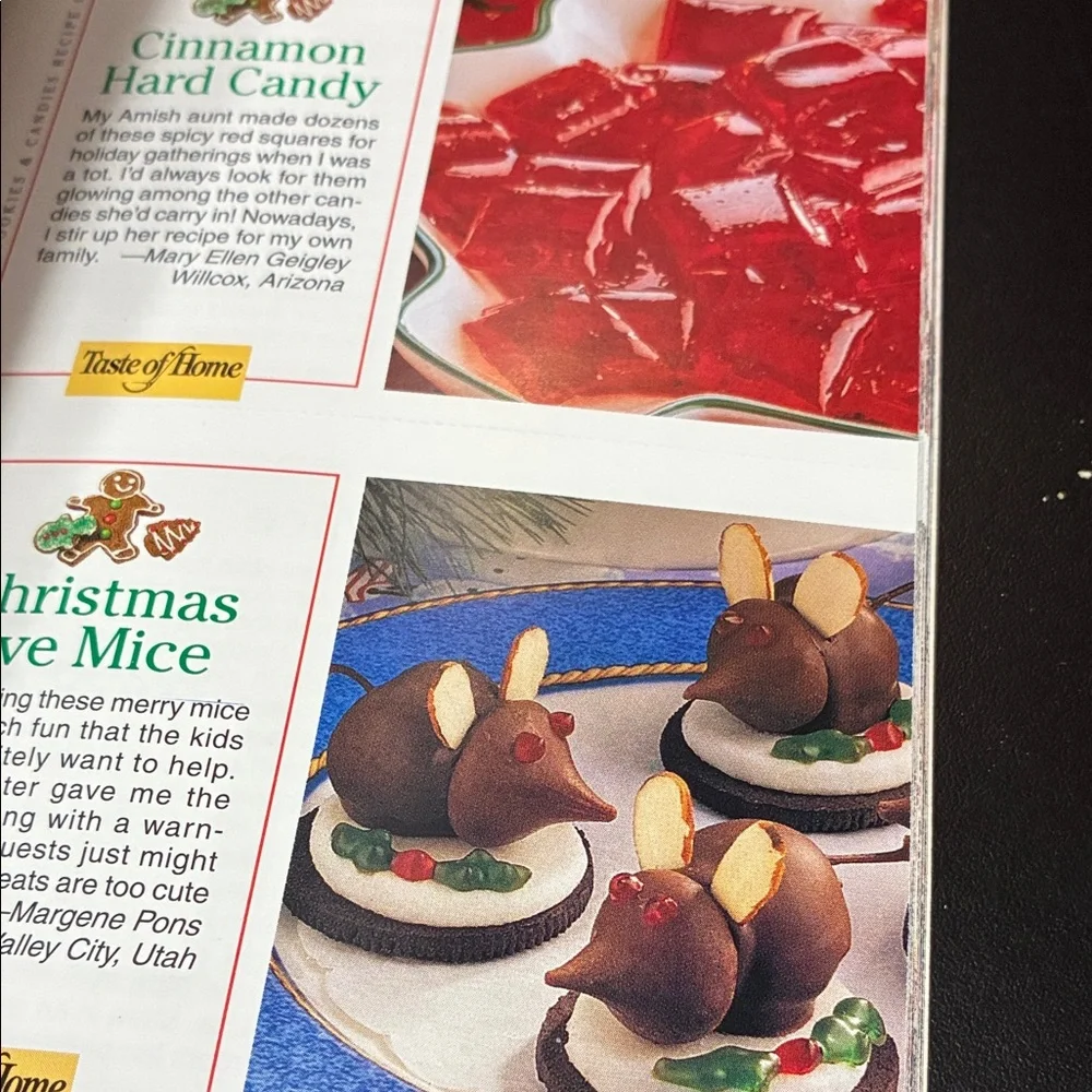 Vintage Holiday Baking Recipe cookBook Set